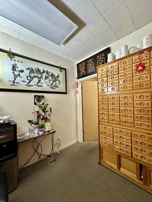 Longevity Acupuncture and Herbs