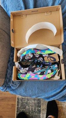 Fast free delivery, the only place I buy athletic shoes.