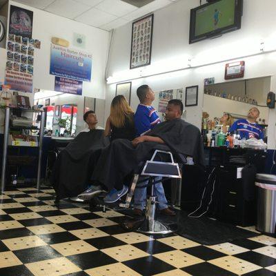 Juaritos Barber Shop 2