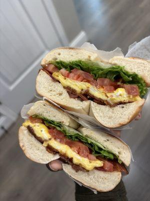 Egg, lettuce, tomato bacon and Bagel