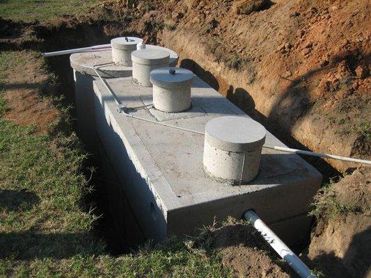 Circle J Backhoe Service & Constr Inc