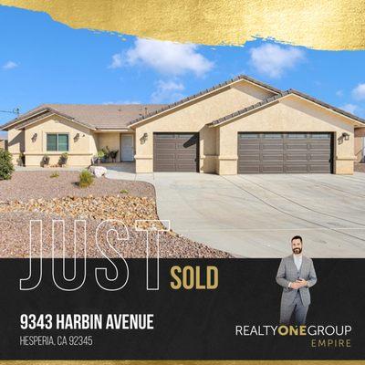 Derek De Ville - Realty ONE Group Empire