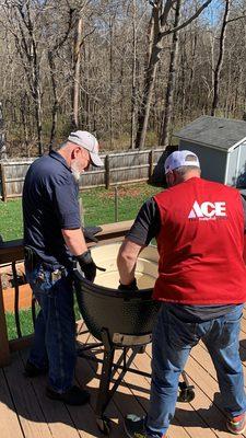White Glove Service setting up Hannibal my new Big Green Egg.