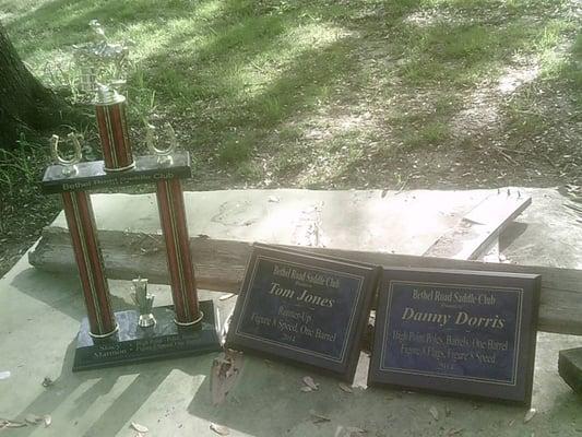 Noble Trophy & Award