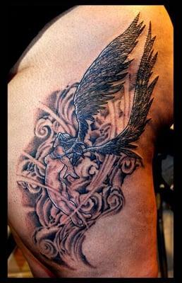 The Crows Den - Art and Tattoos