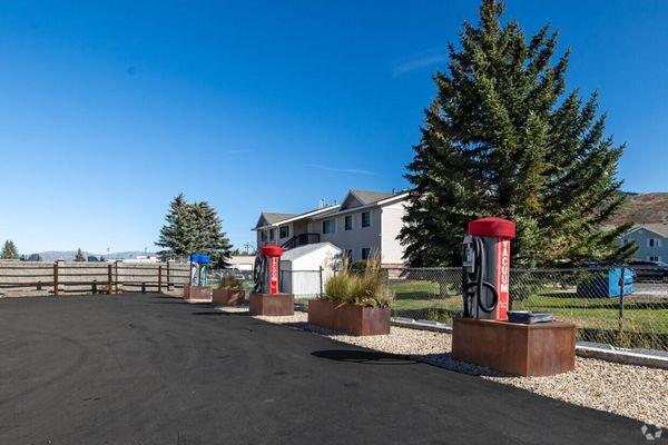 The Blue Wave Car Wash