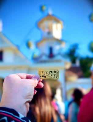 Got my golden ticket for the tour inside the Queen Anne Cottage!