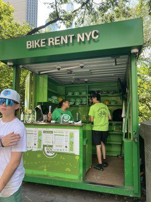 Workers who denied me a $14 refund for broken bike