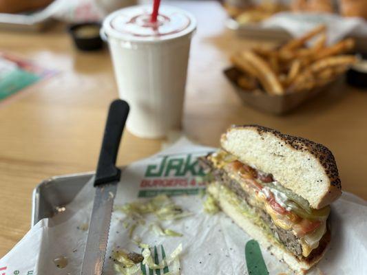 Jakes Burger and Beer