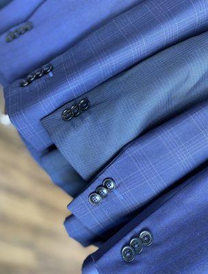 Solid and patterened boys' suits