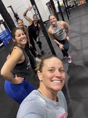 Love lifting with friends