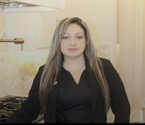 Briana Ramos - Herron Real Estate