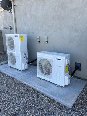 Modulating 2 stage heat pump split system
18.5 SEER