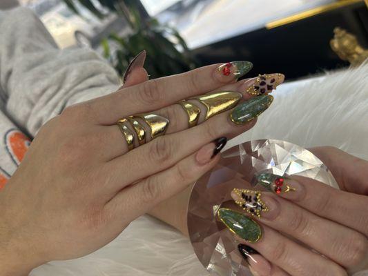 Nail luxury that speaks for itself DM to book your glow-up!"