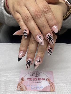 Holidays nails design