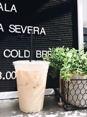 Heartland Coffee & Nosh