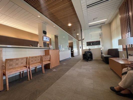 Byers Eye Institute - Stanford Hospital & Clinics