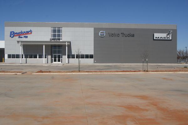 Bruckner Truck Sales