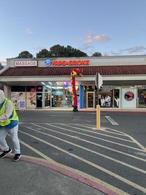 Hot spring Vape & Smoke