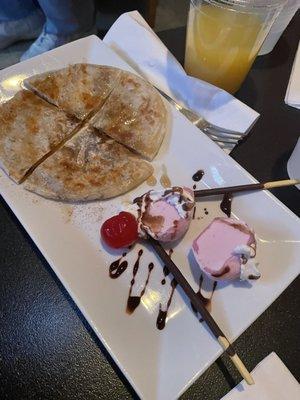 Muzette Karaoke & Restaurant