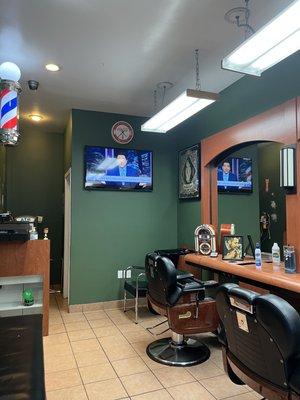 Lorimer's Barber Shop