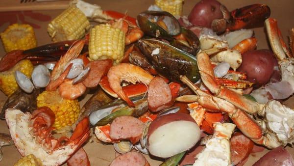 Alaskan Pot Seafood Feast