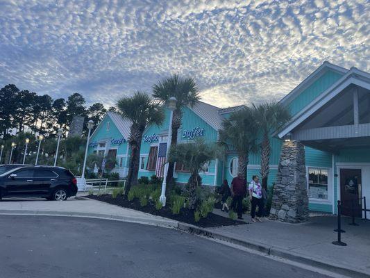 Captain George's all you can eat seafood best restaurant!