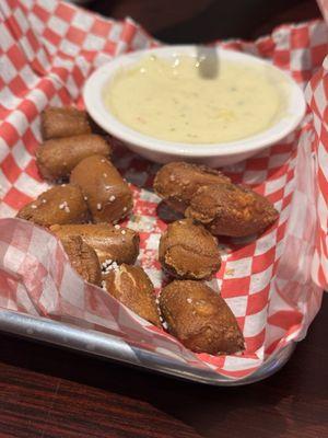 Wing City Sports Bar & Grill