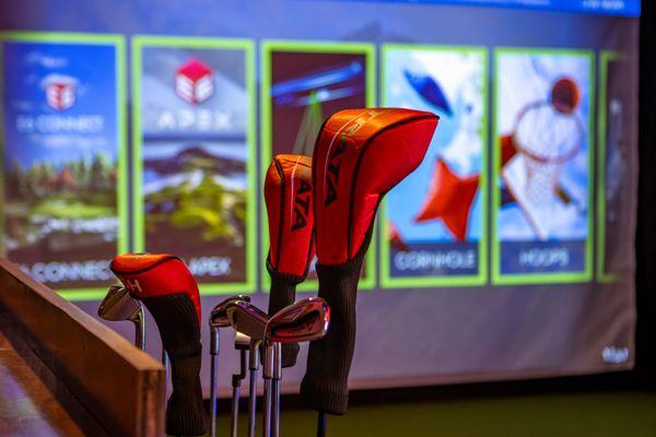 Sector X Virtual Reality's Multisport Simulator - Golf