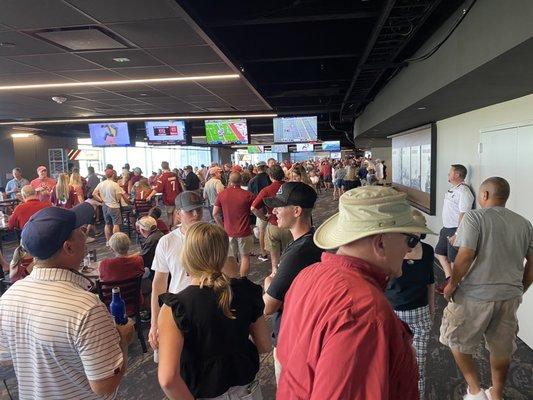 TLC Sports Bar & Grill