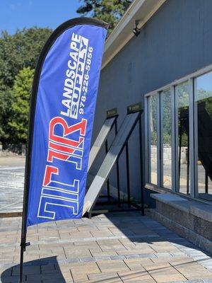 tr landscape supply corp