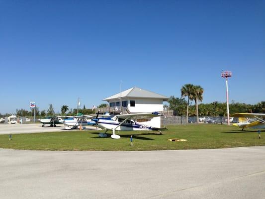 Everglades Airpark (X01)