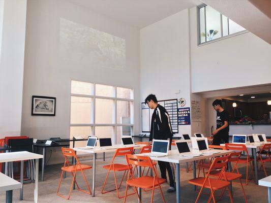 i-CAM Tech Education