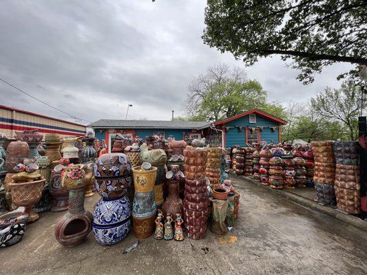 Pottery Shop