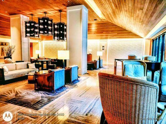 Halepuna Waikiki by Halekulani - NO RESORT FEE