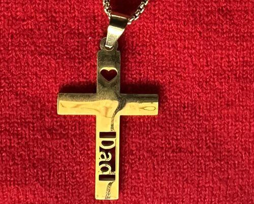 WE HAVE LOTS OF WOMENS AND MENS JEWELRY