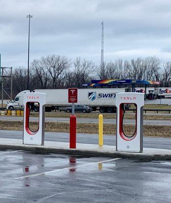 George Ade Travel Plaza