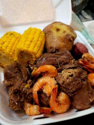 Joker's Wyld & Mickey Playhouse