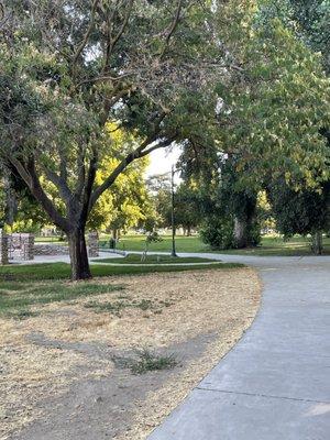 John R Wright Station