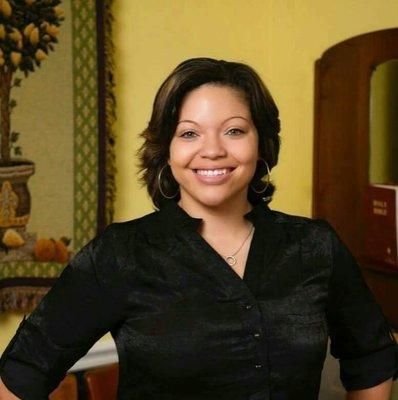 Hi, I'm Kendra, the owner of TipTop Kimble's Cleaning Service. My Company has been serving Mobile & Baldwin County for over 4 years.