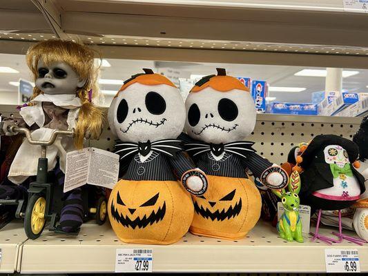 EH CVS still has some cute season items for Halloween