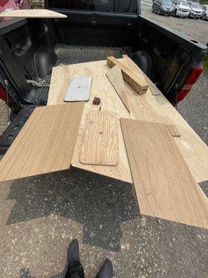 The stuff I got from lenco lumber last year on the left and right this year's in the middle full voids and only 3ply.