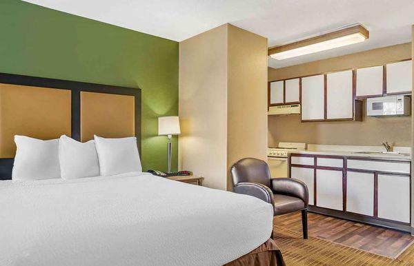 Extended Stay America Select Suites- Detroit - Ann Arbor - University South