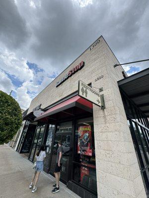 GameStop