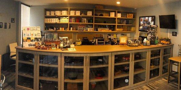 PIXS AND SHVLS Front Desk