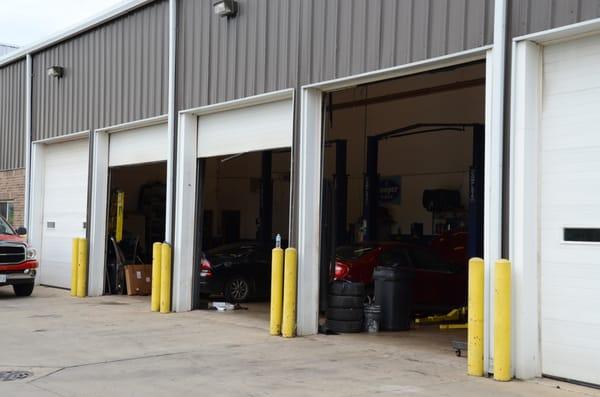 J & L Auto Repair Company