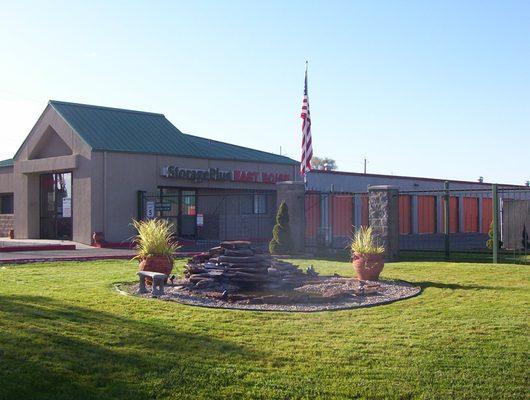 U-Haul Neighborhood Dealer