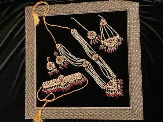 Bridal jewelry set
