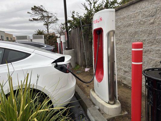 Tesla Supercharger