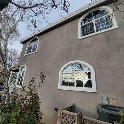 A clean Window make you feel better, more energetic. Welcome the Sun light coming in to your house.